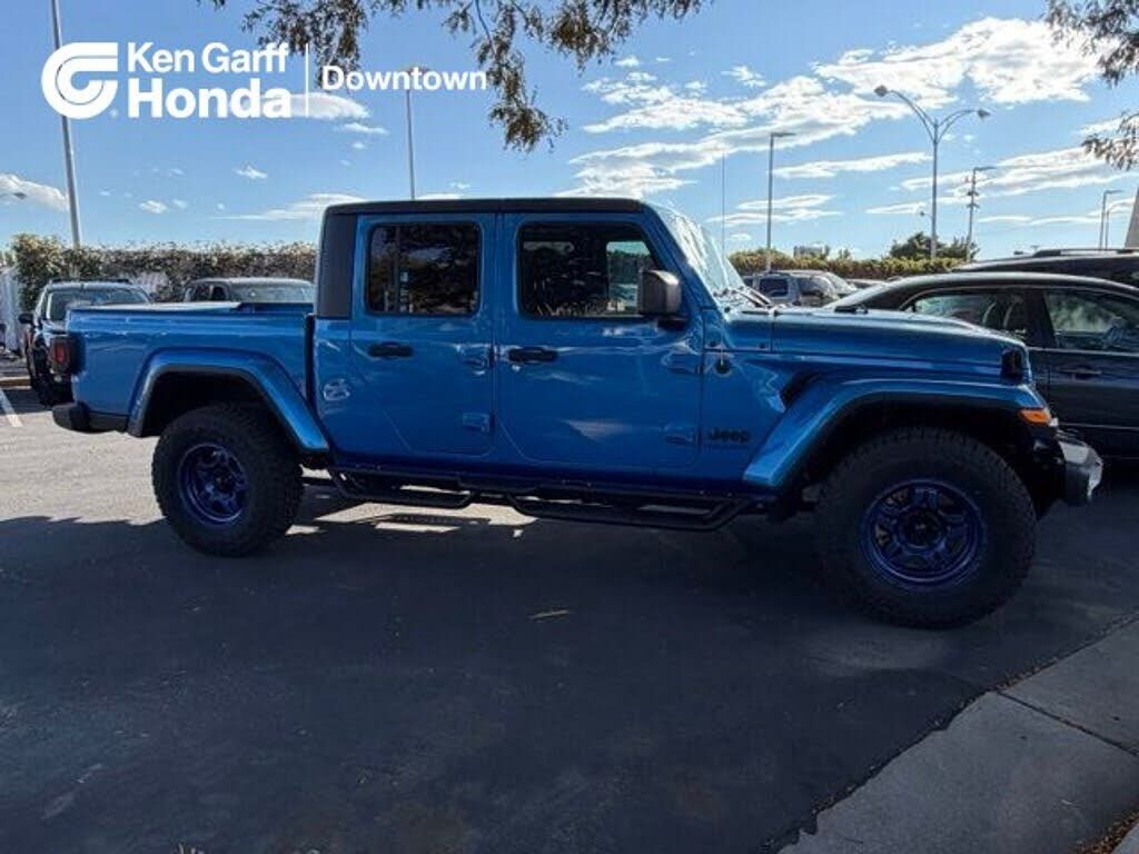 2023 JEEP Gladiator