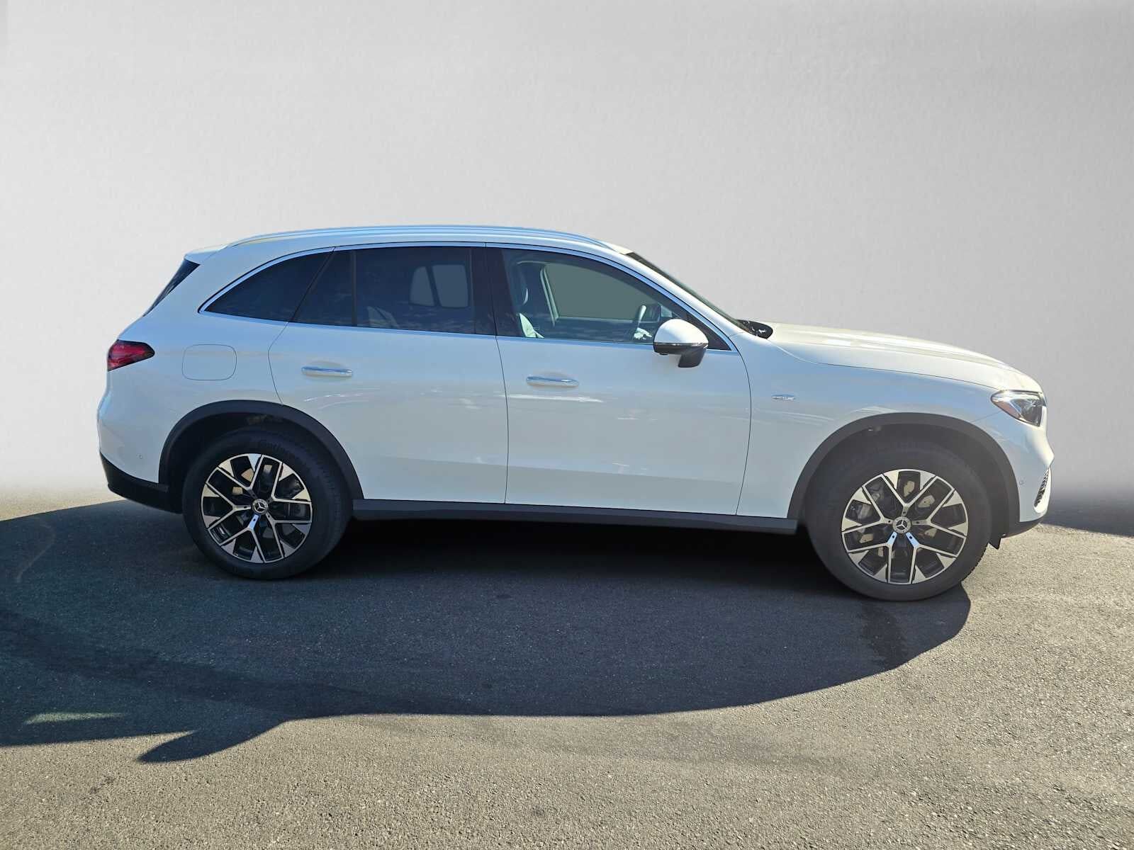 2025 Mercedes-Benz GLC-Class