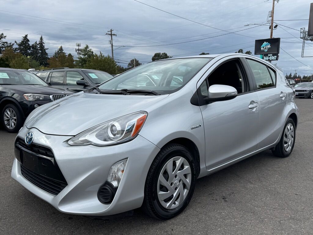 2015 TOYOTA Prius