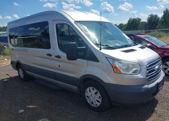 2015 FORD Transit