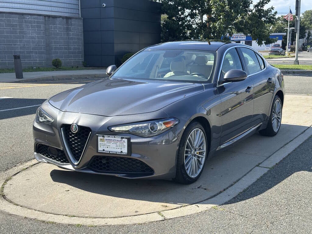 2017 ALFA ROMEO Giulia