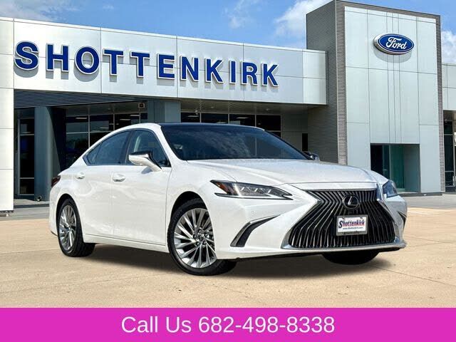 2020 LEXUS ES