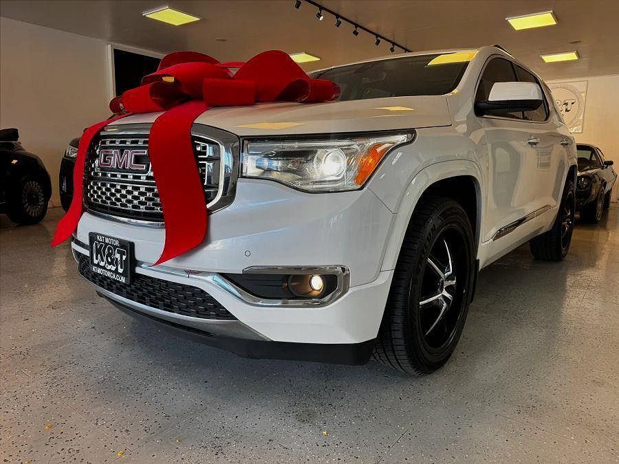 2017 GMC Acadia