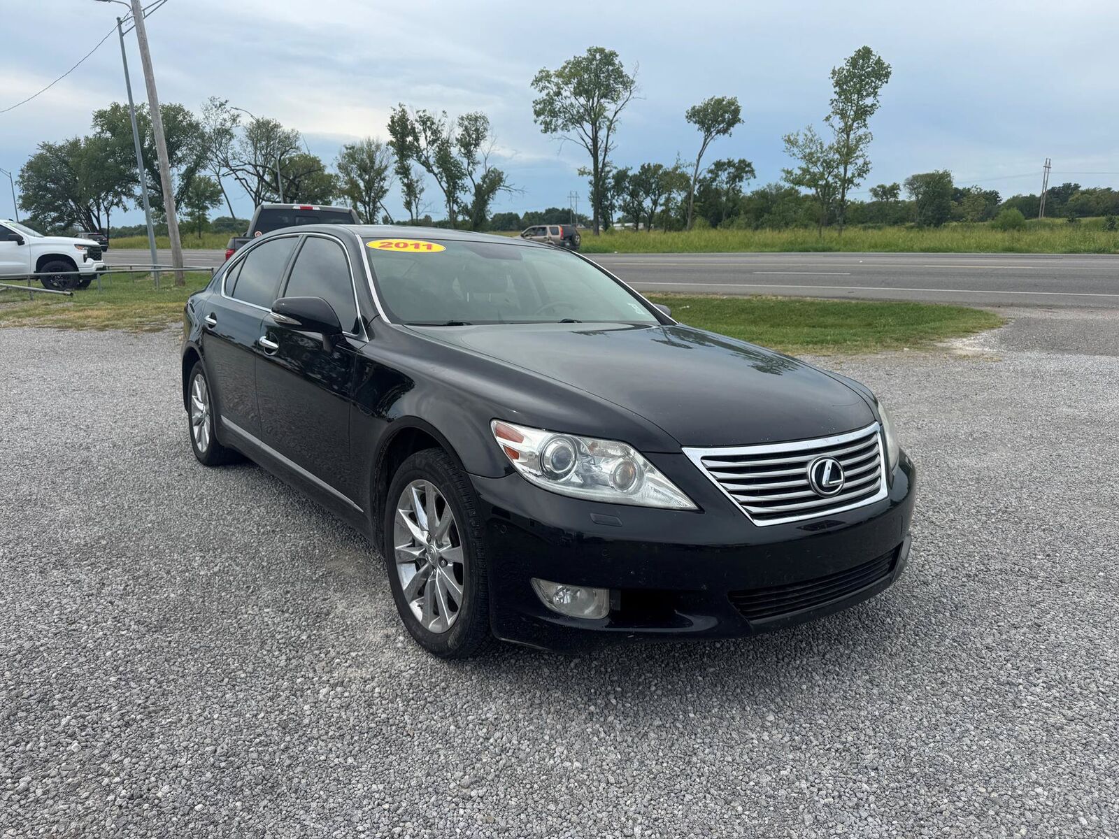 2011 LEXUS LS