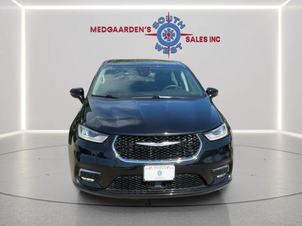 2024 CHRYSLER Pacifica