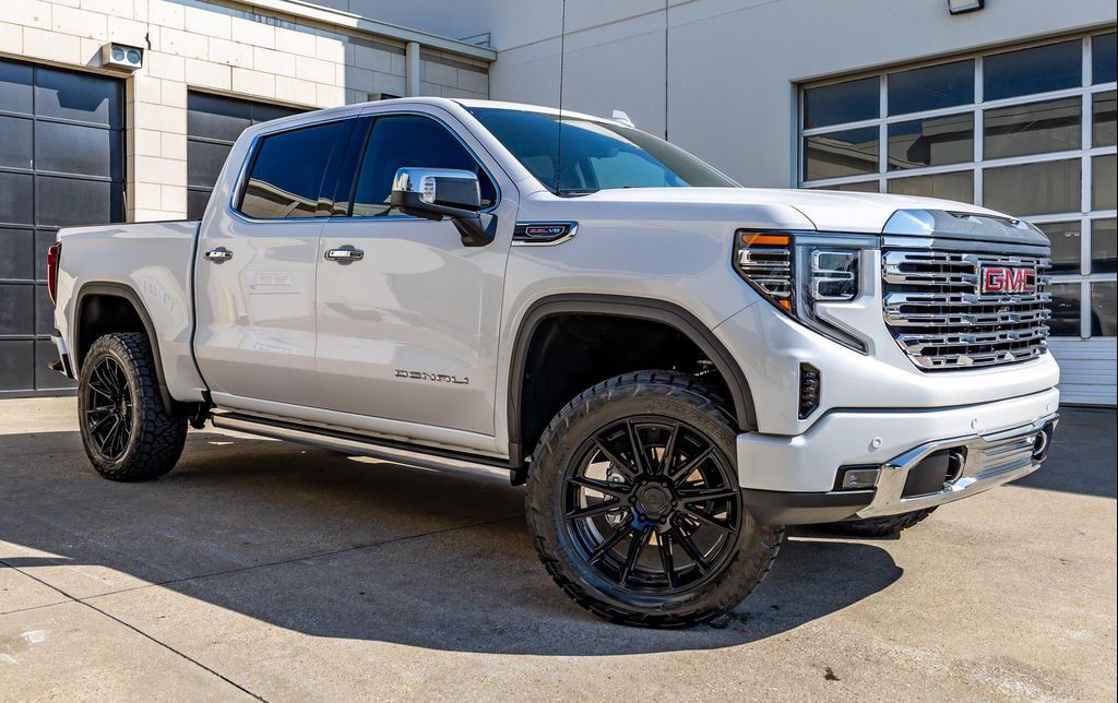 2025 GMC Sierra