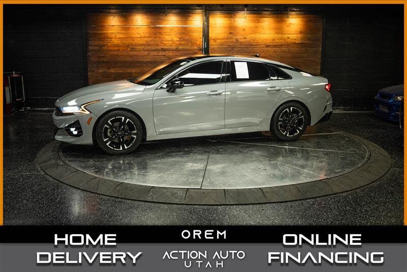 2022 KIA K5