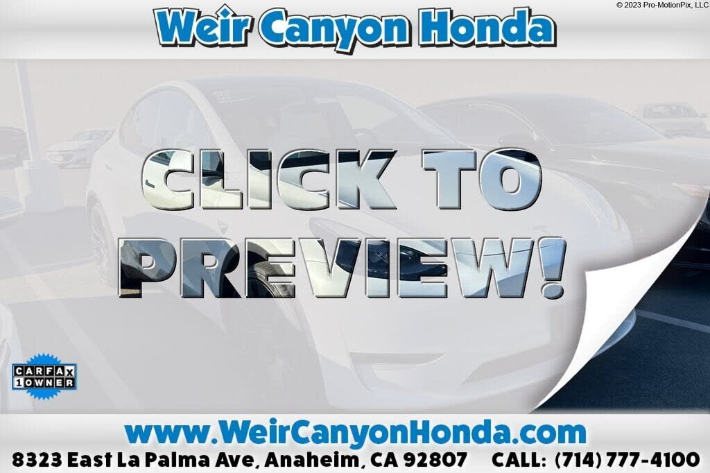2025 TESLA Model Y