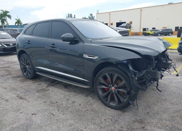 2019 JAGUAR F-Pace