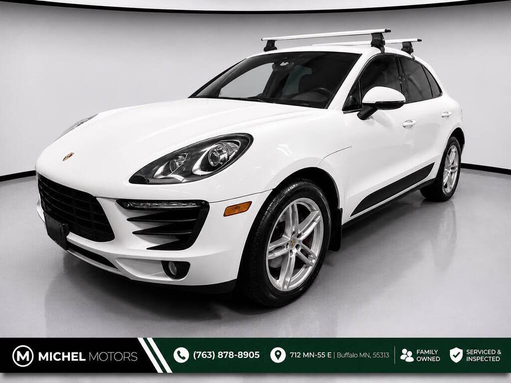2018 PORSCHE Macan