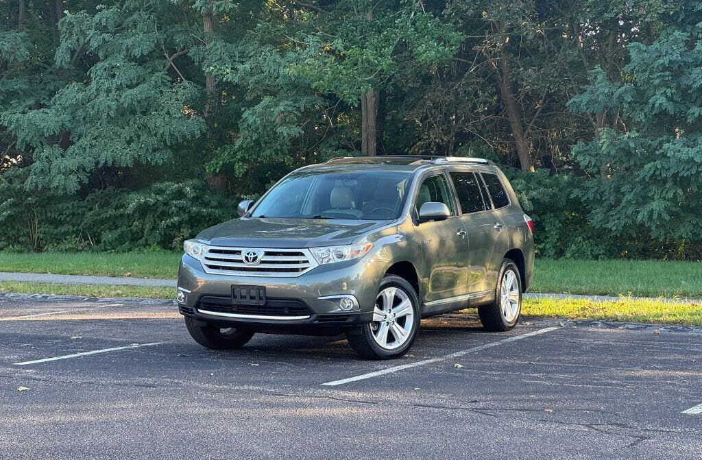 2012 TOYOTA Highlander