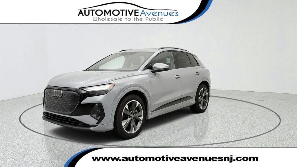 2024 AUDI Q4