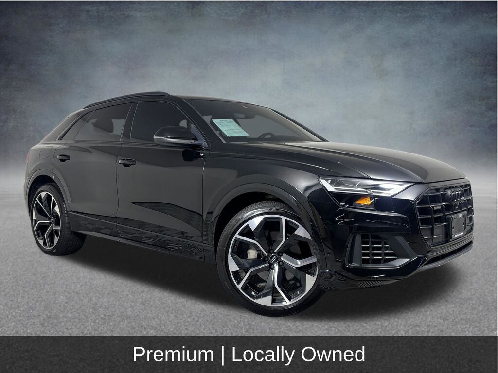 2022 AUDI Q8