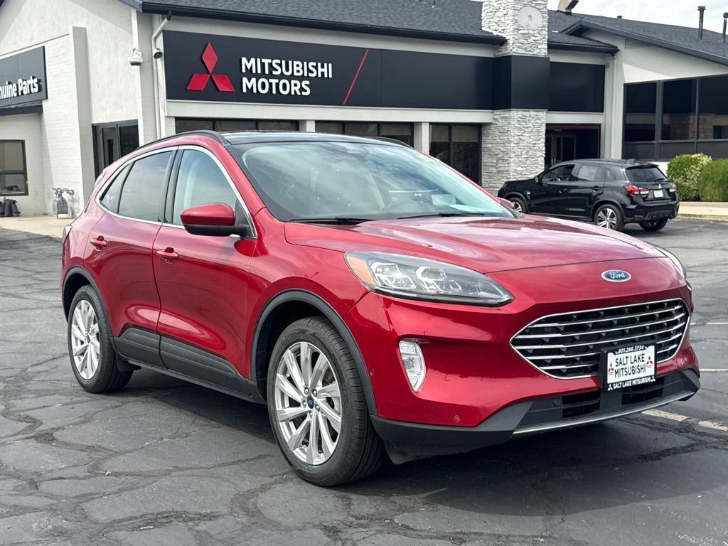 2021 FORD Escape