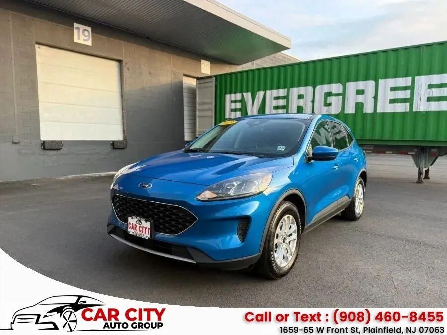2021 FORD Escape