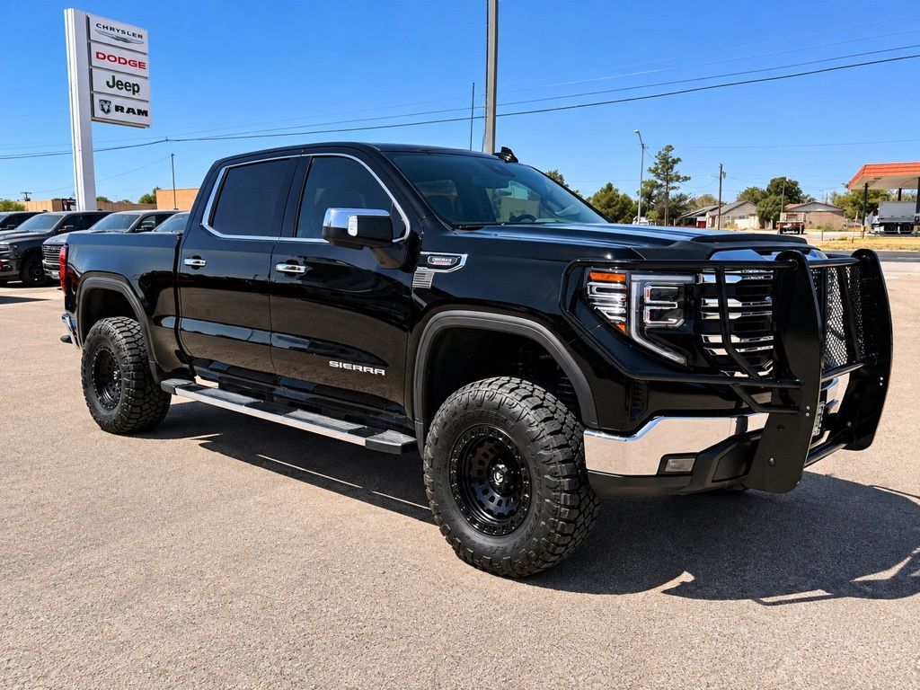 2023 GMC Sierra