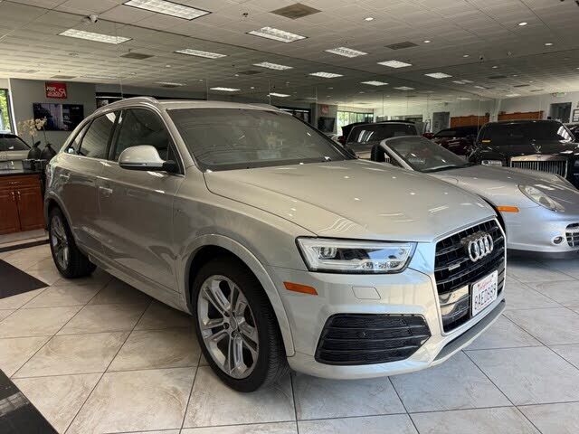 2018 AUDI Q3