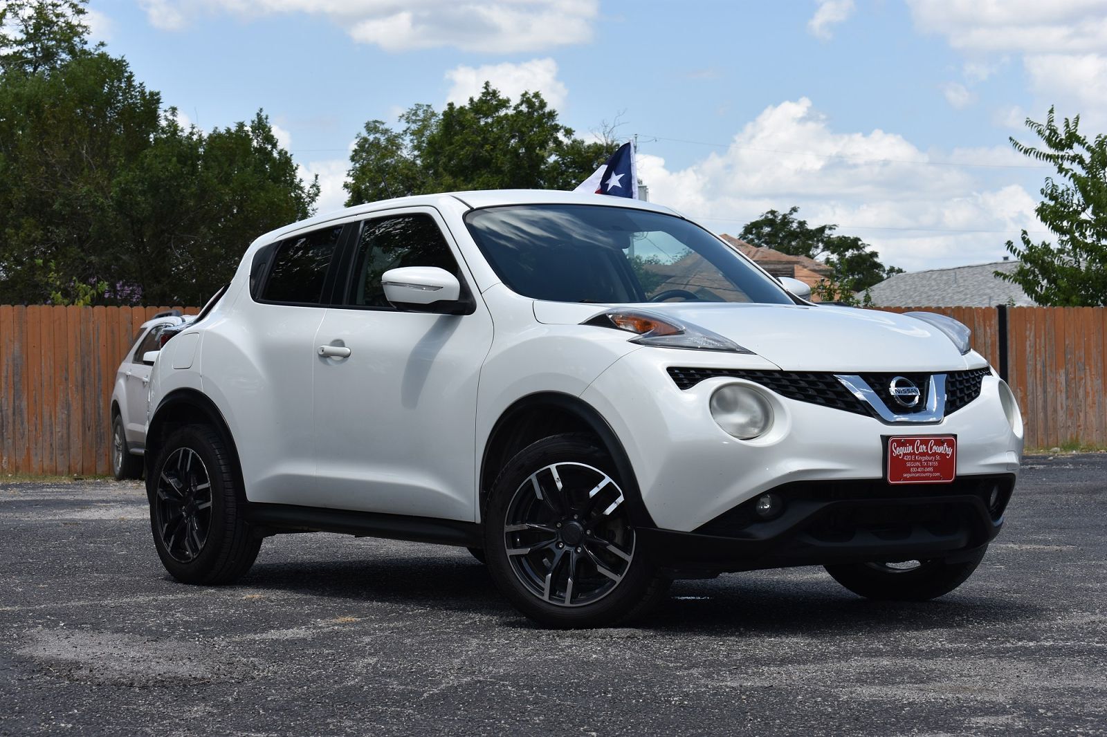 2015 NISSAN Juke