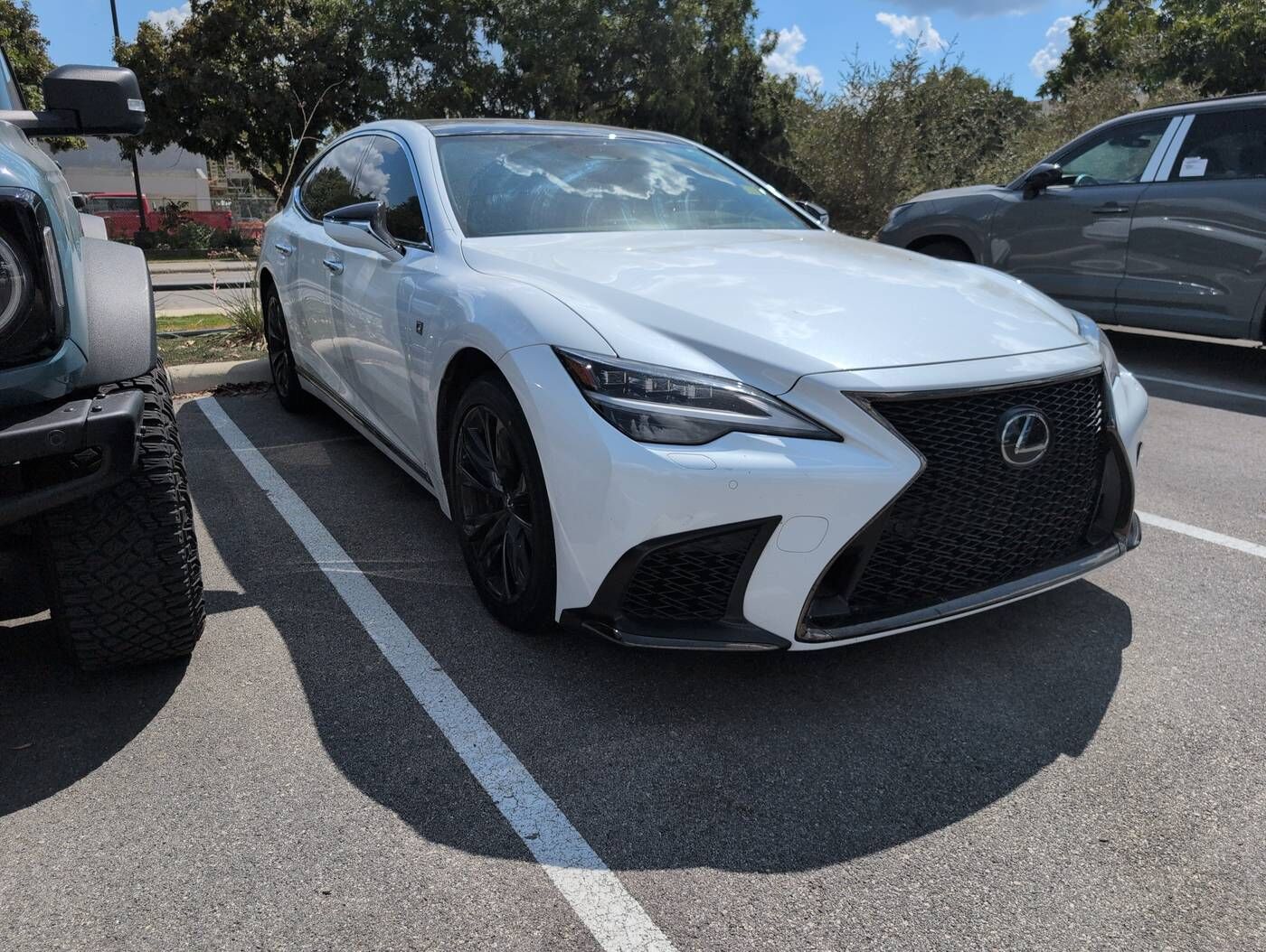 2024 Lexus LS