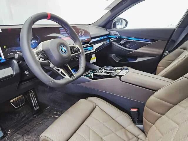 2025 BMW i5