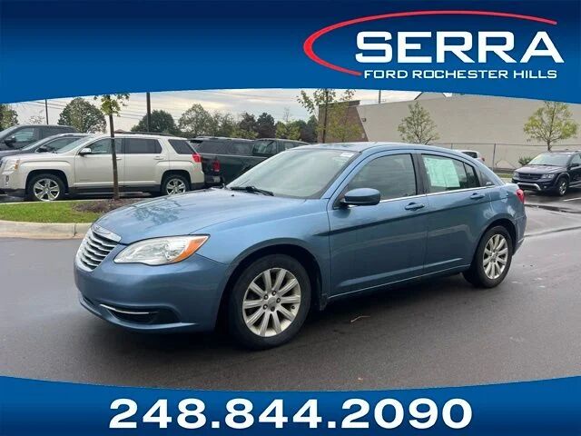 2011 CHRYSLER 200