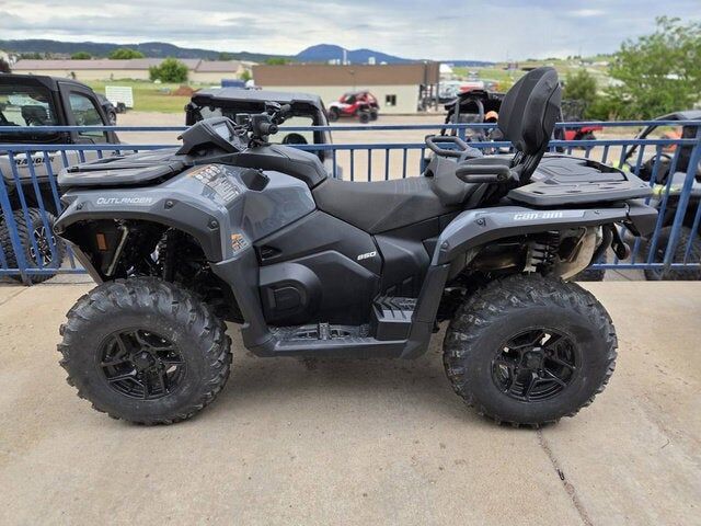 2026 CAN-AM Outlander