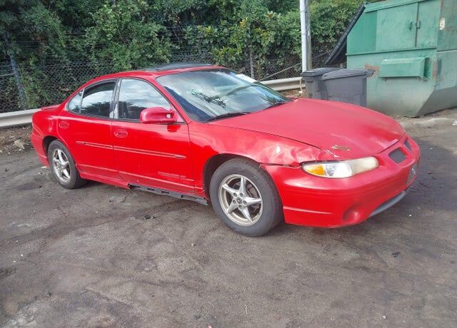 2002 PONTIAC Grand Prix