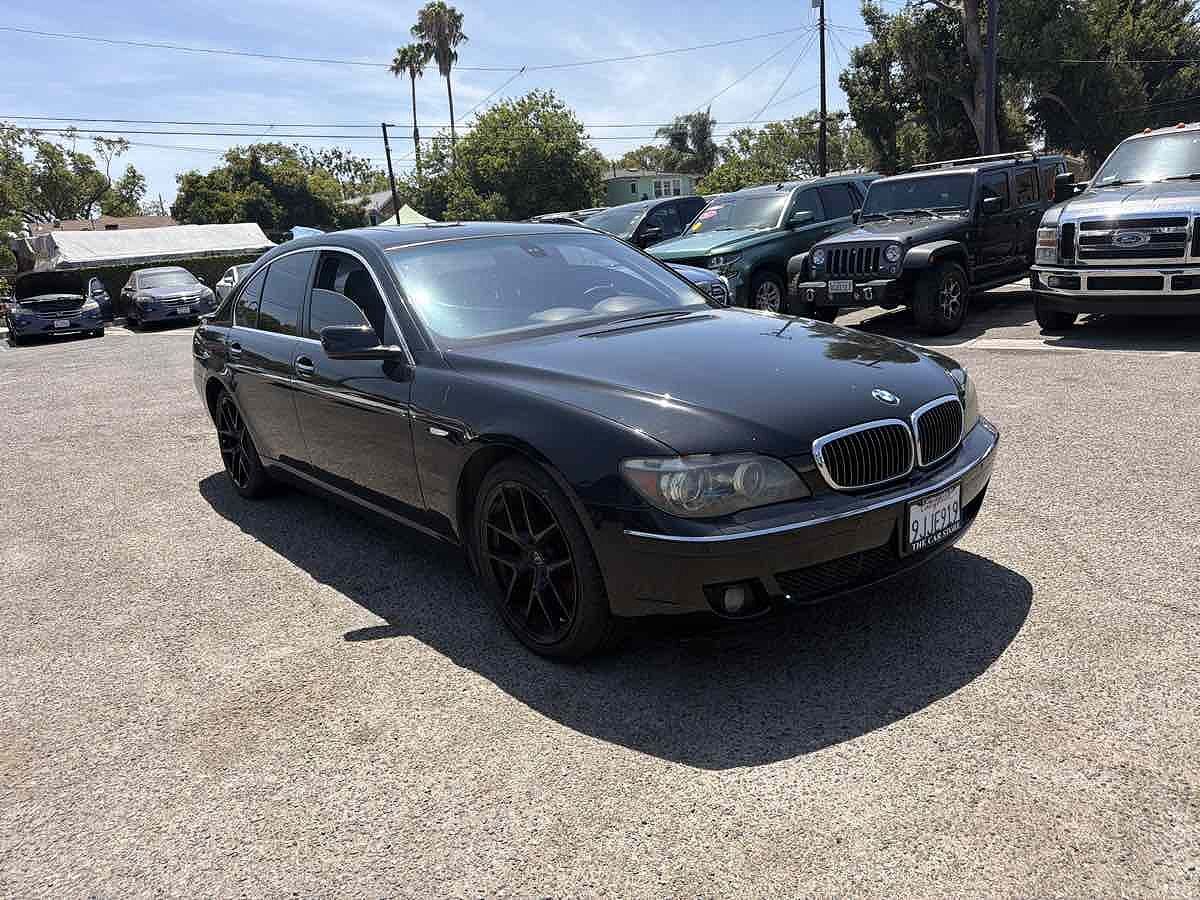 2007 BMW 750i