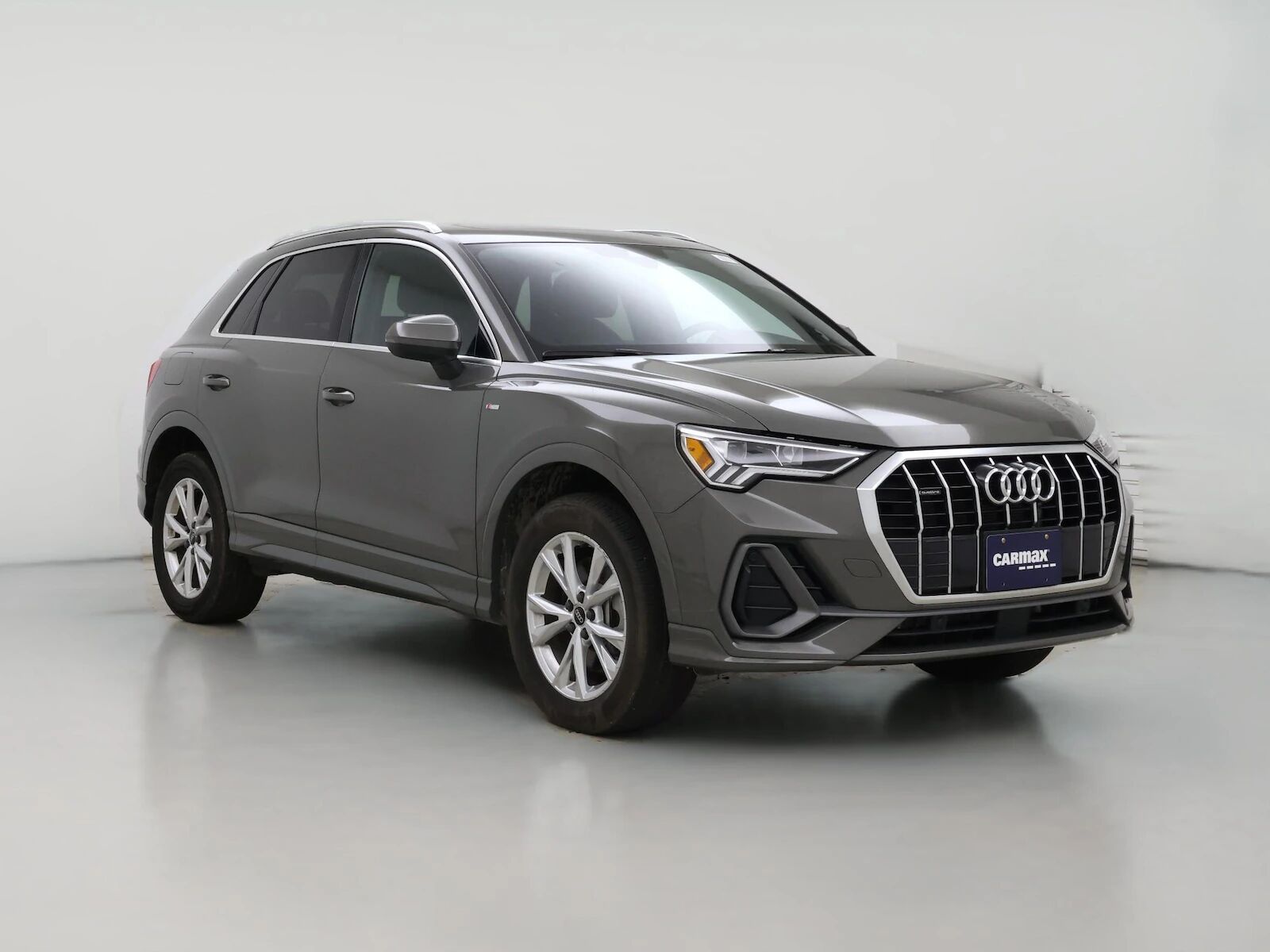 2023 AUDI Q3
