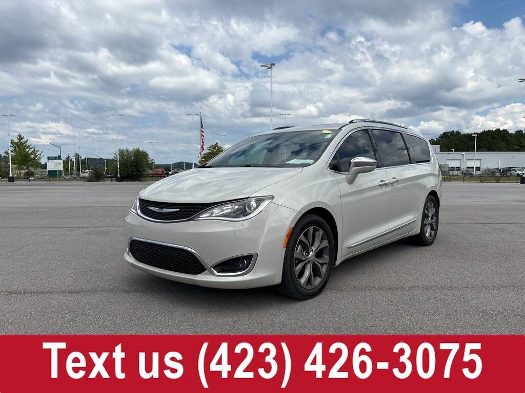 2020 CHRYSLER Pacifica
