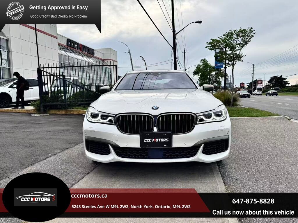 2018 BMW M760i