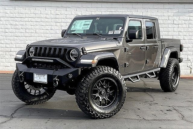 2022 JEEP Gladiator