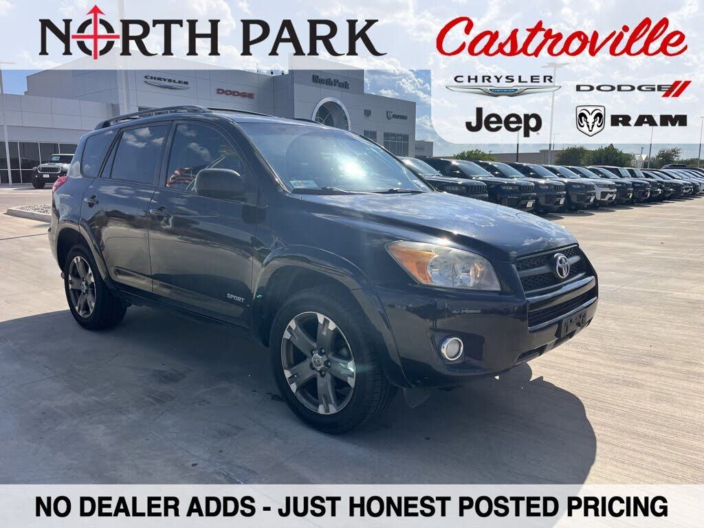 2011 TOYOTA RAV4