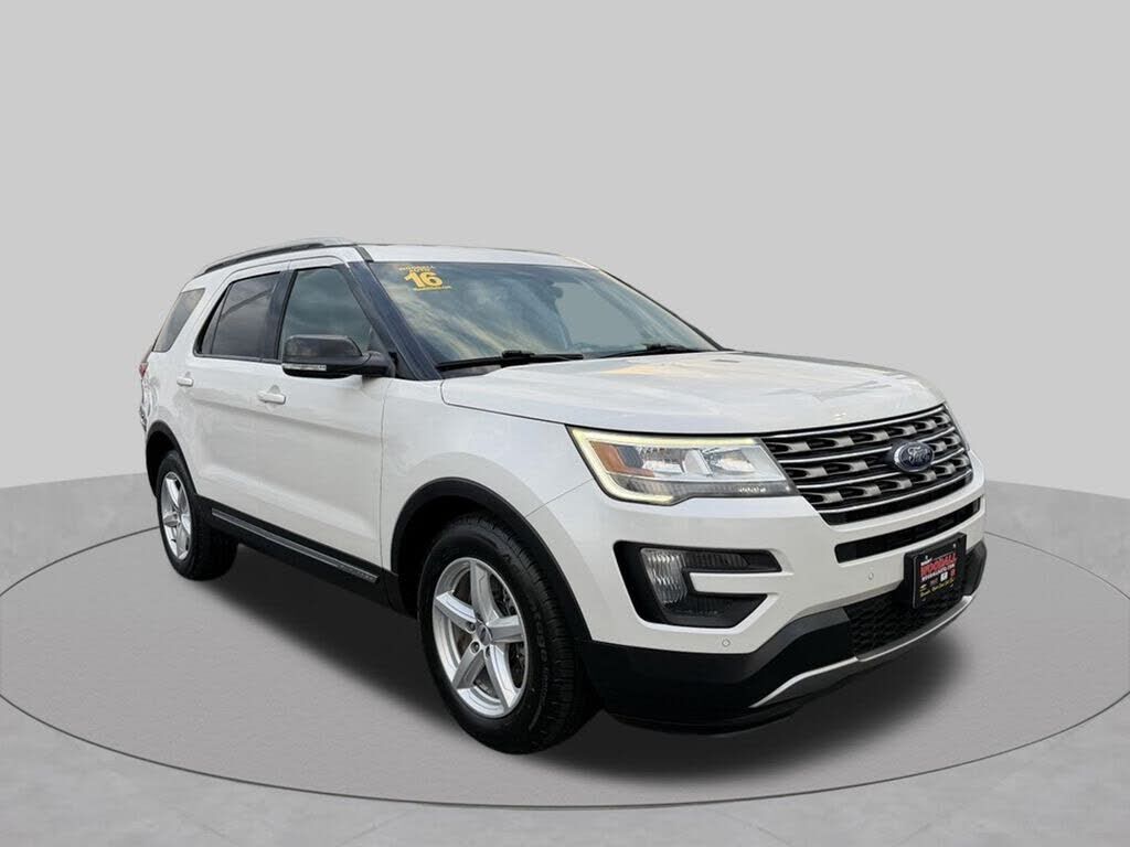 2016 FORD Explorer