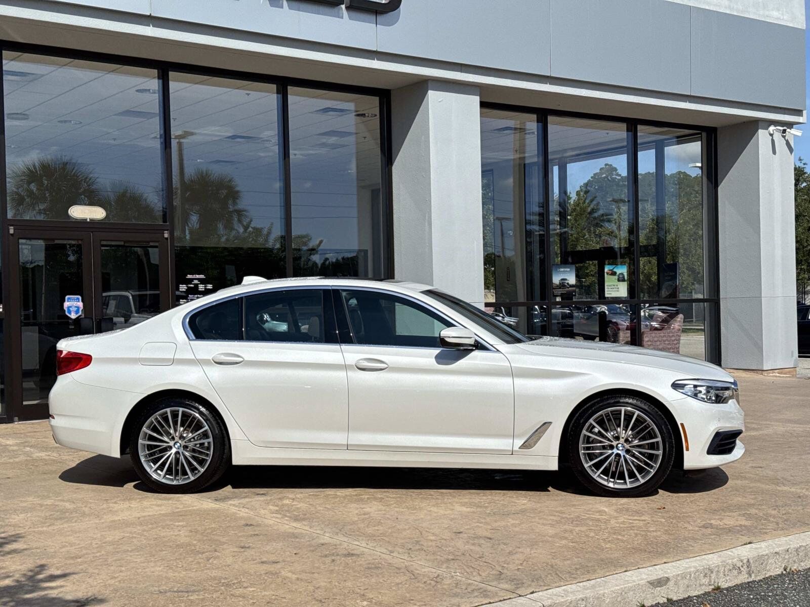 2019 BMW 540i