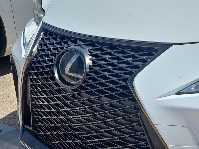 2018 Lexus IS