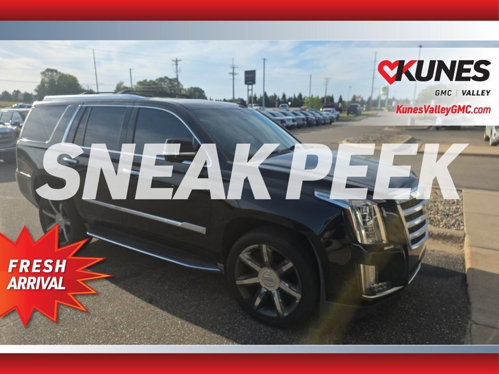 2017 CADILLAC Escalade