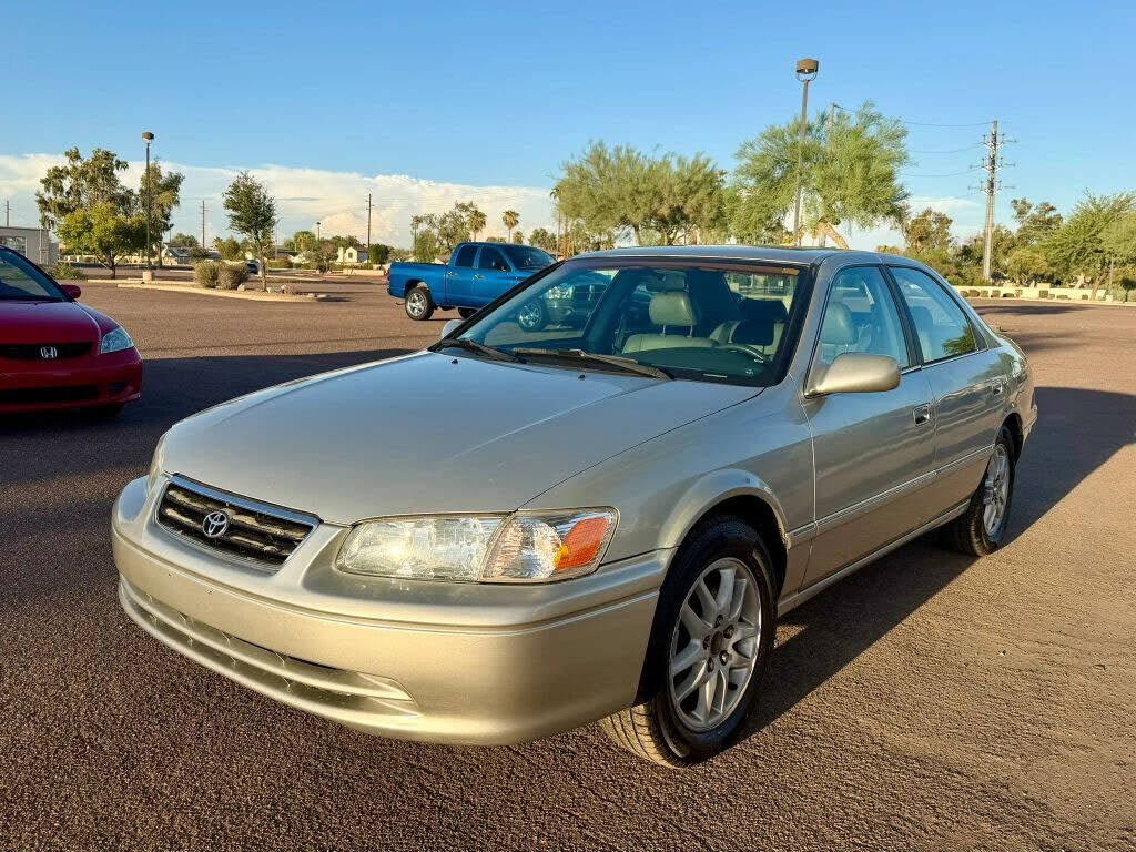 2001 TOYOTA Camry