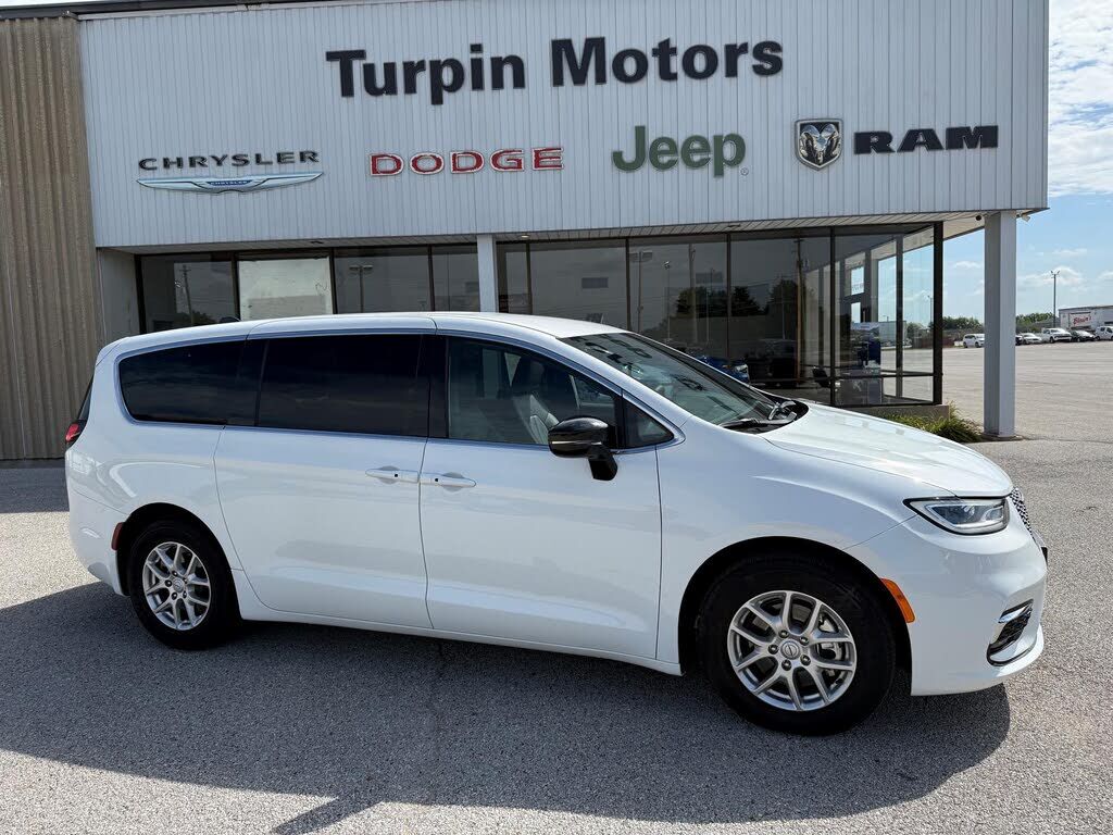 2026 CHRYSLER Pacifica