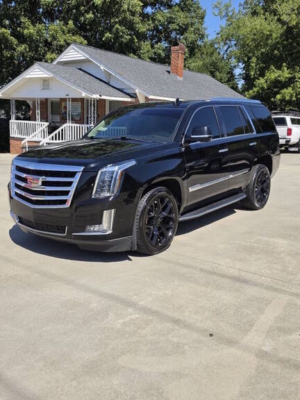 2019 CADILLAC Escalade