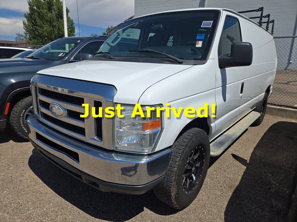 2014 FORD E-250