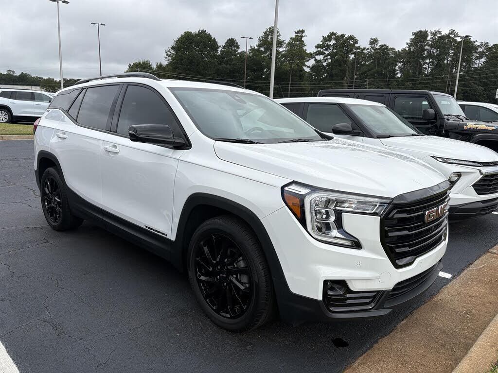 2023 GMC Terrain