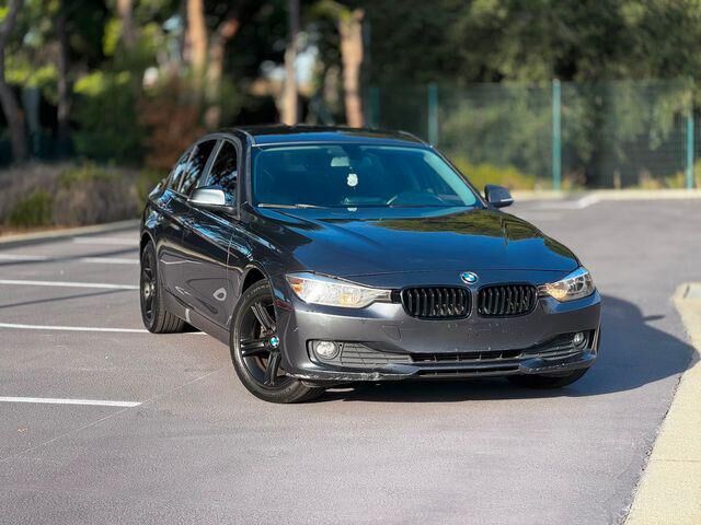 2014 BMW 320i