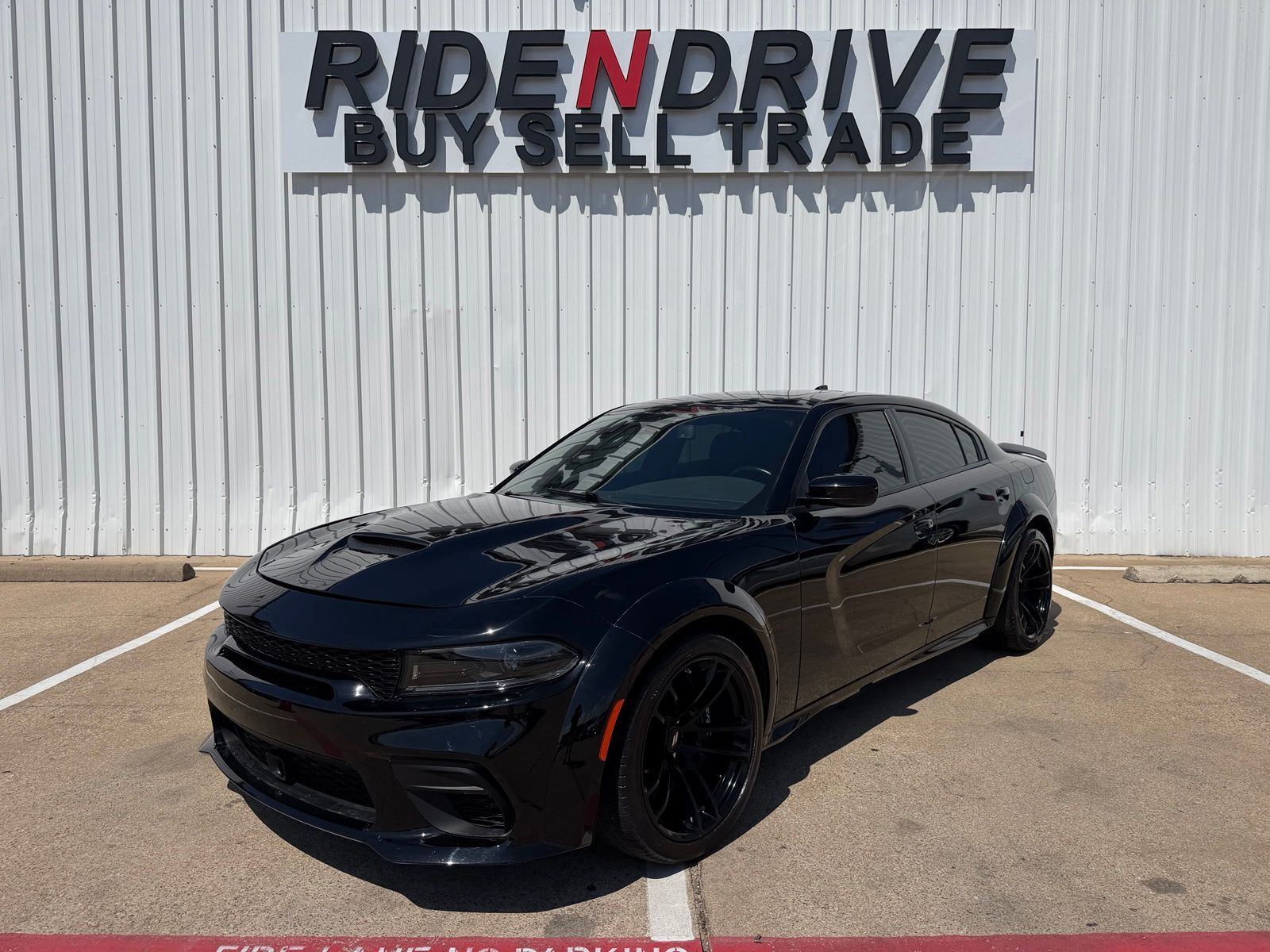 2023 DODGE Charger