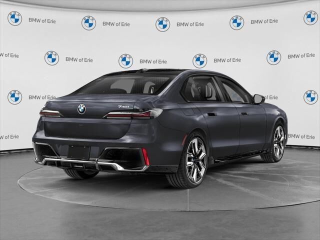2026 BMW 740i