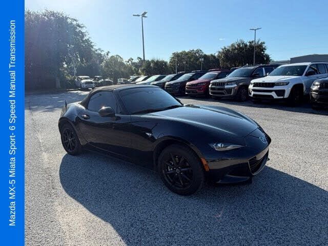 2025 MAZDA MX-5