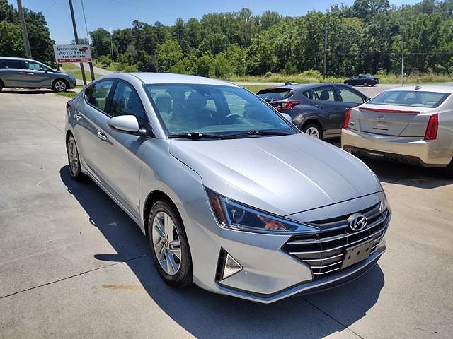 2020 HYUNDAI Elantra