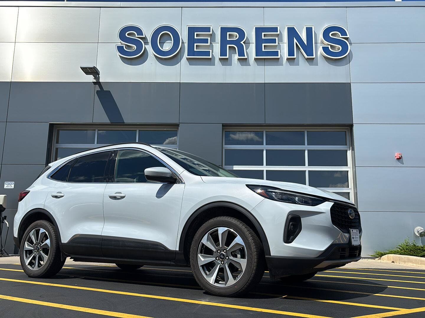 2025 FORD Escape