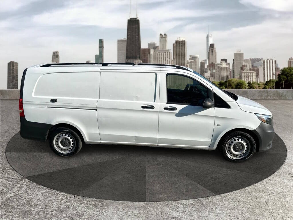 2020 Mercedes-Benz METRIS