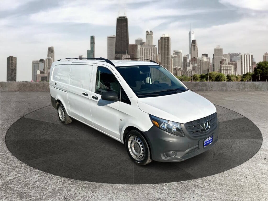 2020 MERCEDES-BENZ METRIS
